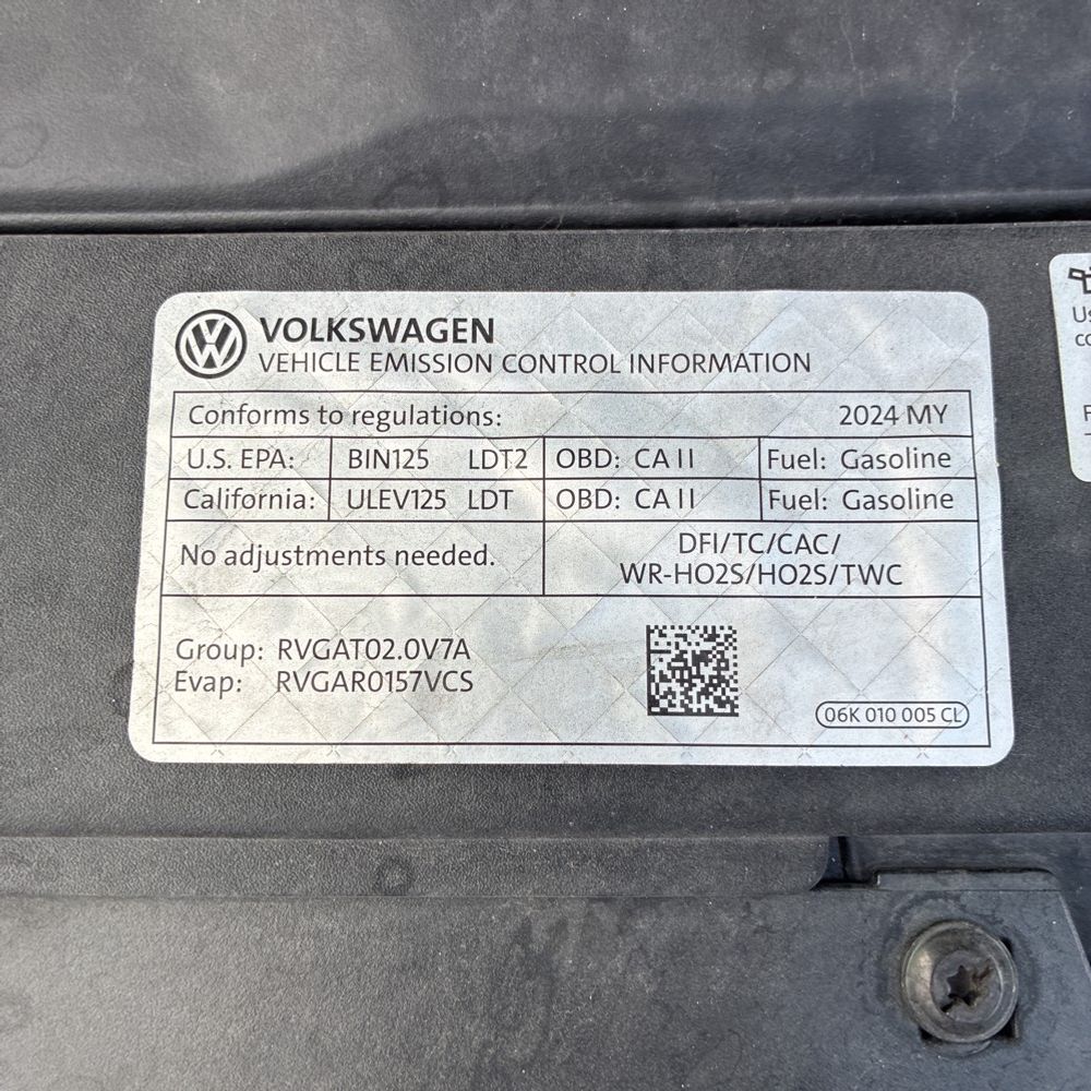2024 Volkswagen Atlas Cross Sport SEL Premium R-Line 4Motion