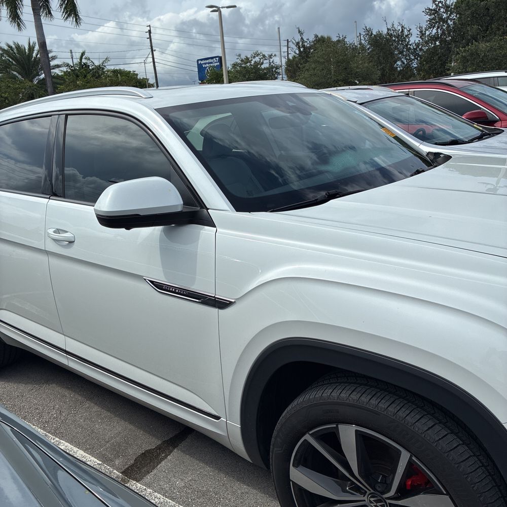 2024 Volkswagen Atlas Cross Sport SEL Premium R-Line 4Motion