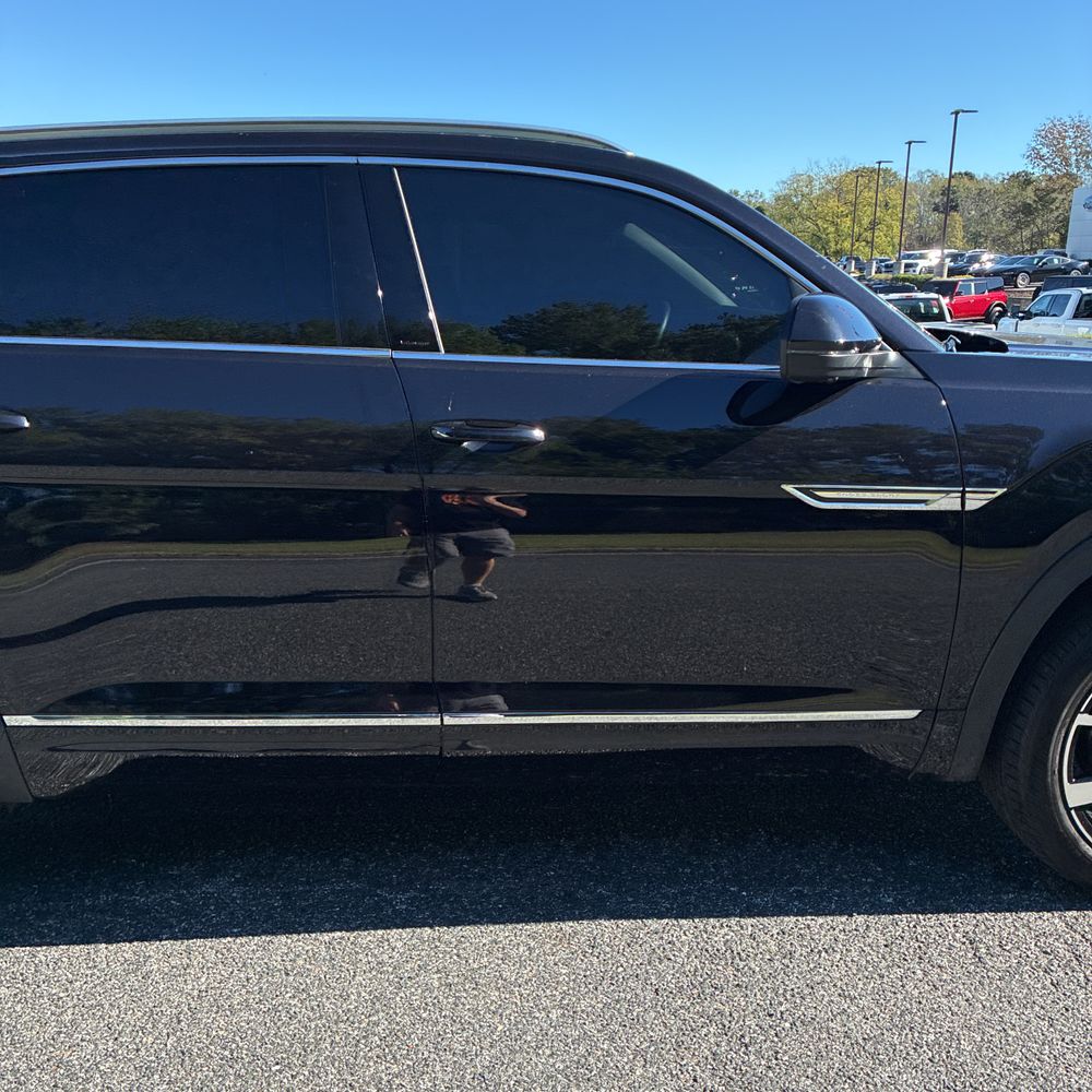 2025 Volkswagen Atlas Cross Sport SEL Premium R-Line 4Motion