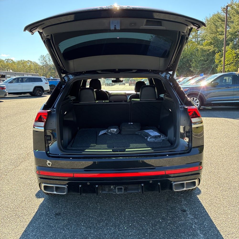 2025 Volkswagen Atlas Cross Sport SEL Premium R-Line 4Motion