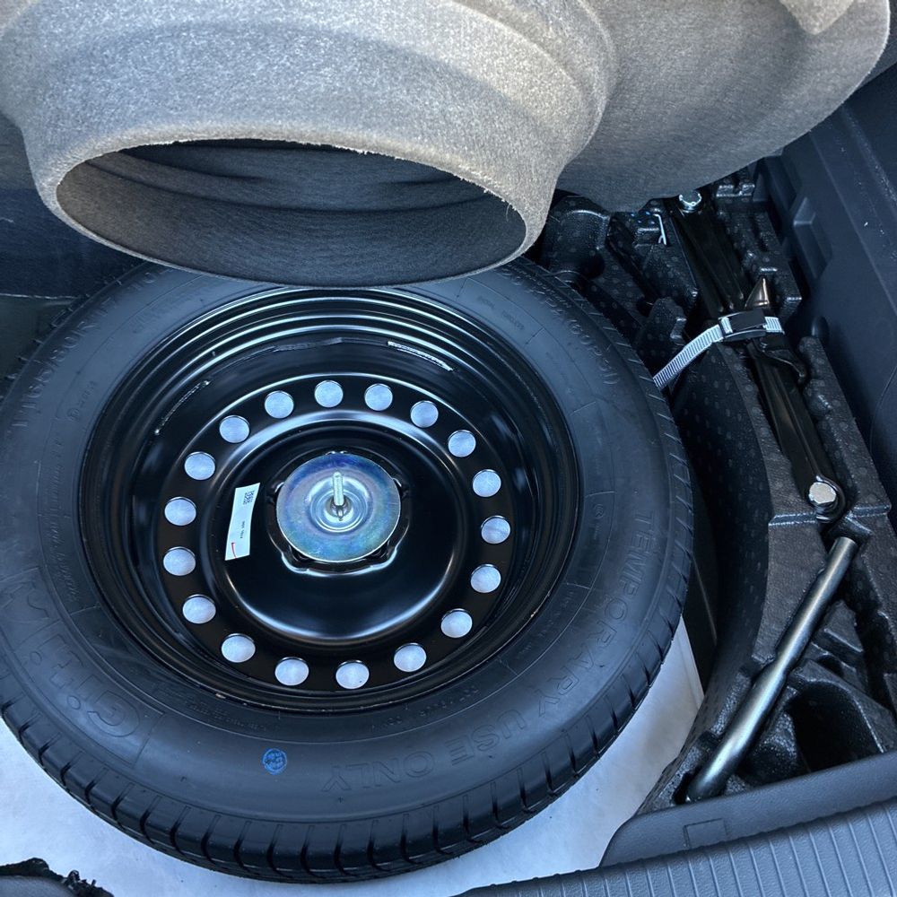 2025 Volkswagen Atlas Cross Sport SEL Premium R-Line 4Motion