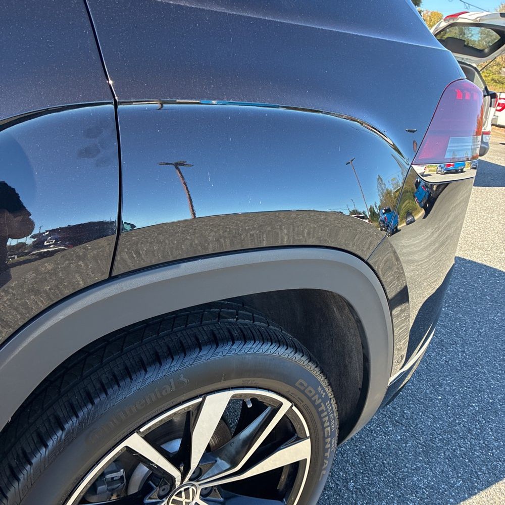 2025 Volkswagen Atlas Cross Sport SEL Premium R-Line 4Motion