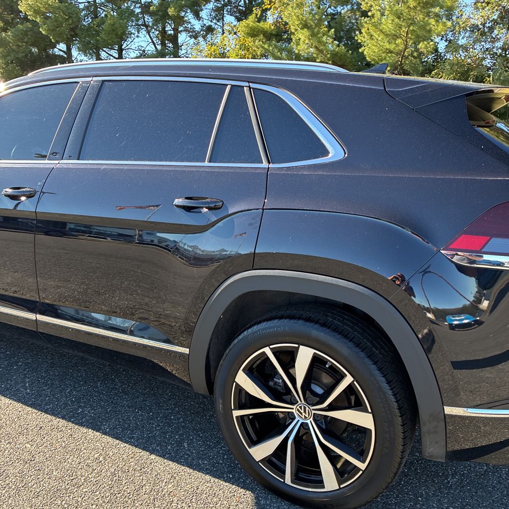 2025 Volkswagen Atlas Cross Sport SEL Premium R-Line 4Motion