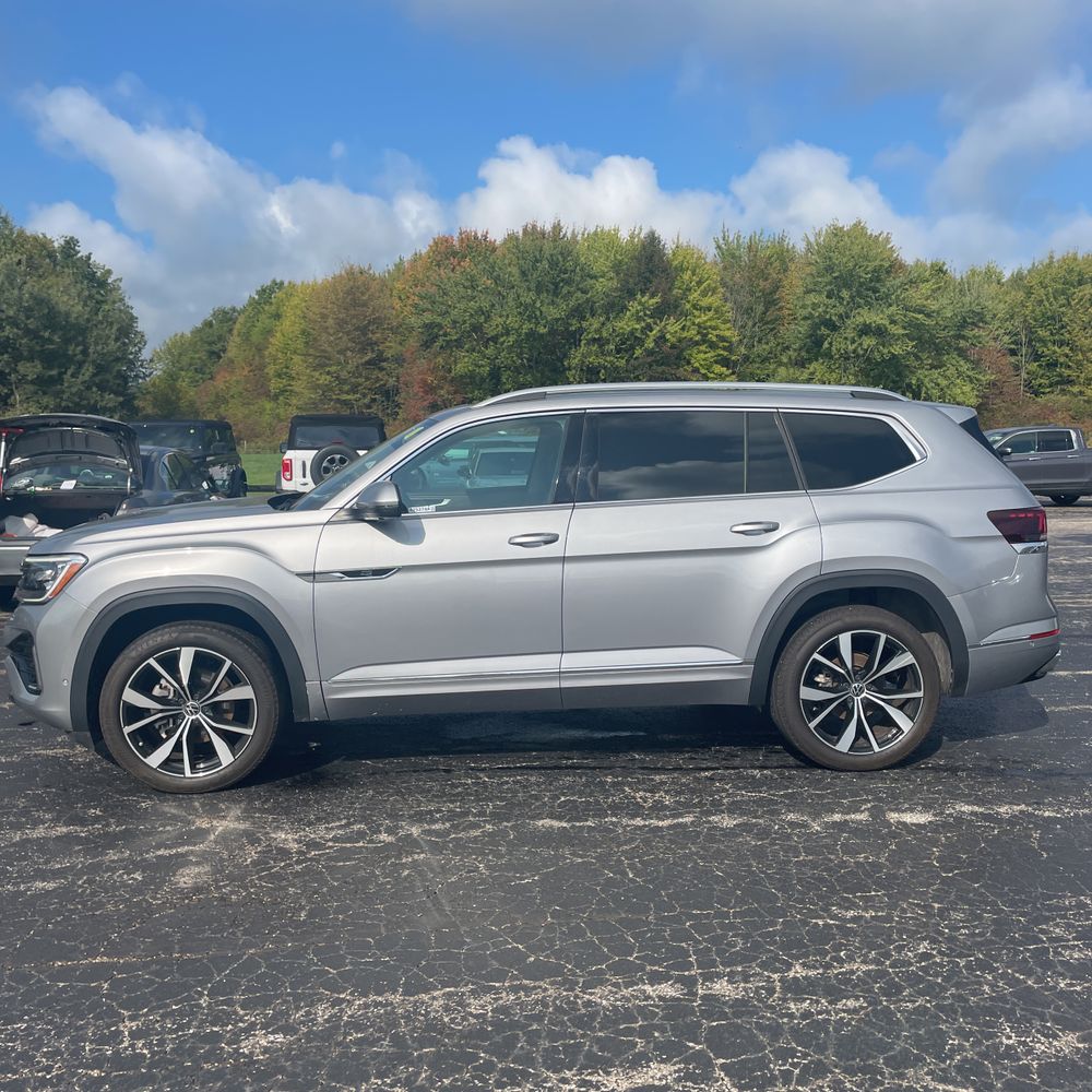 2024 Volkswagen Atlas SEL Premium R-Line 4Motion