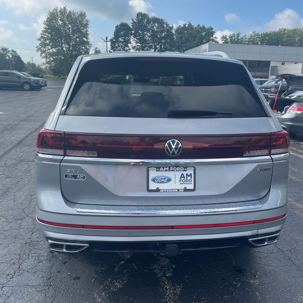 2024 Volkswagen Atlas SEL Premium R-Line 4Motion