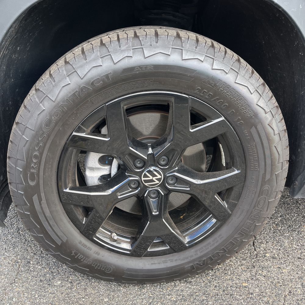 2024 Volkswagen Atlas Peak Edition SEL