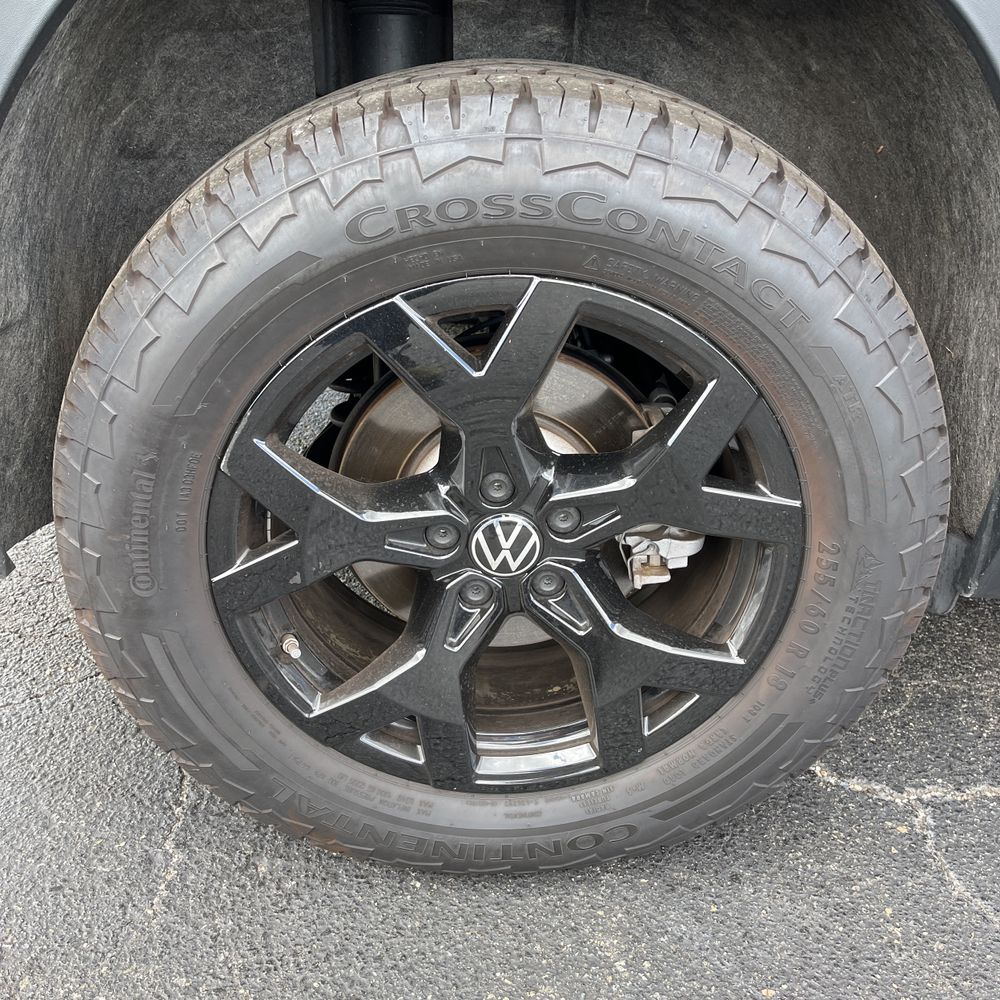 2024 Volkswagen Atlas Peak Edition SEL