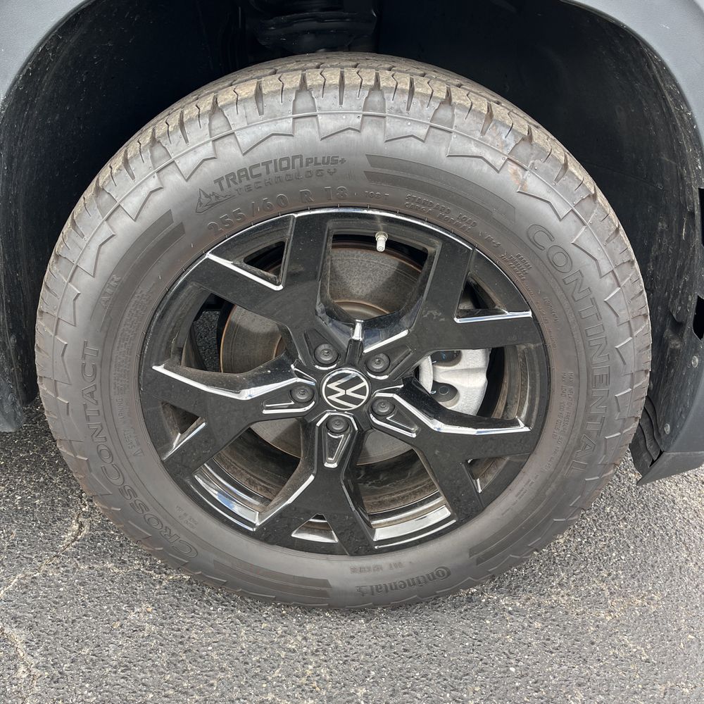 2024 Volkswagen Atlas Peak Edition SEL