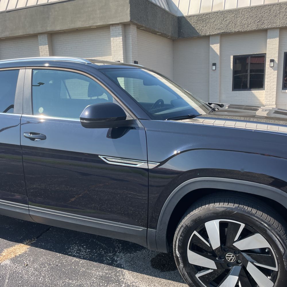 2025 Volkswagen Atlas Cross Sport SE