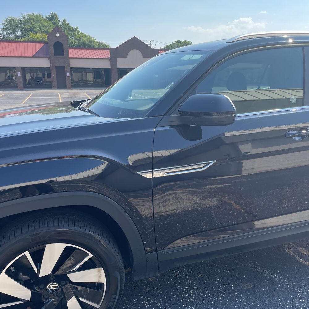 2025 Volkswagen Atlas Cross Sport SE
