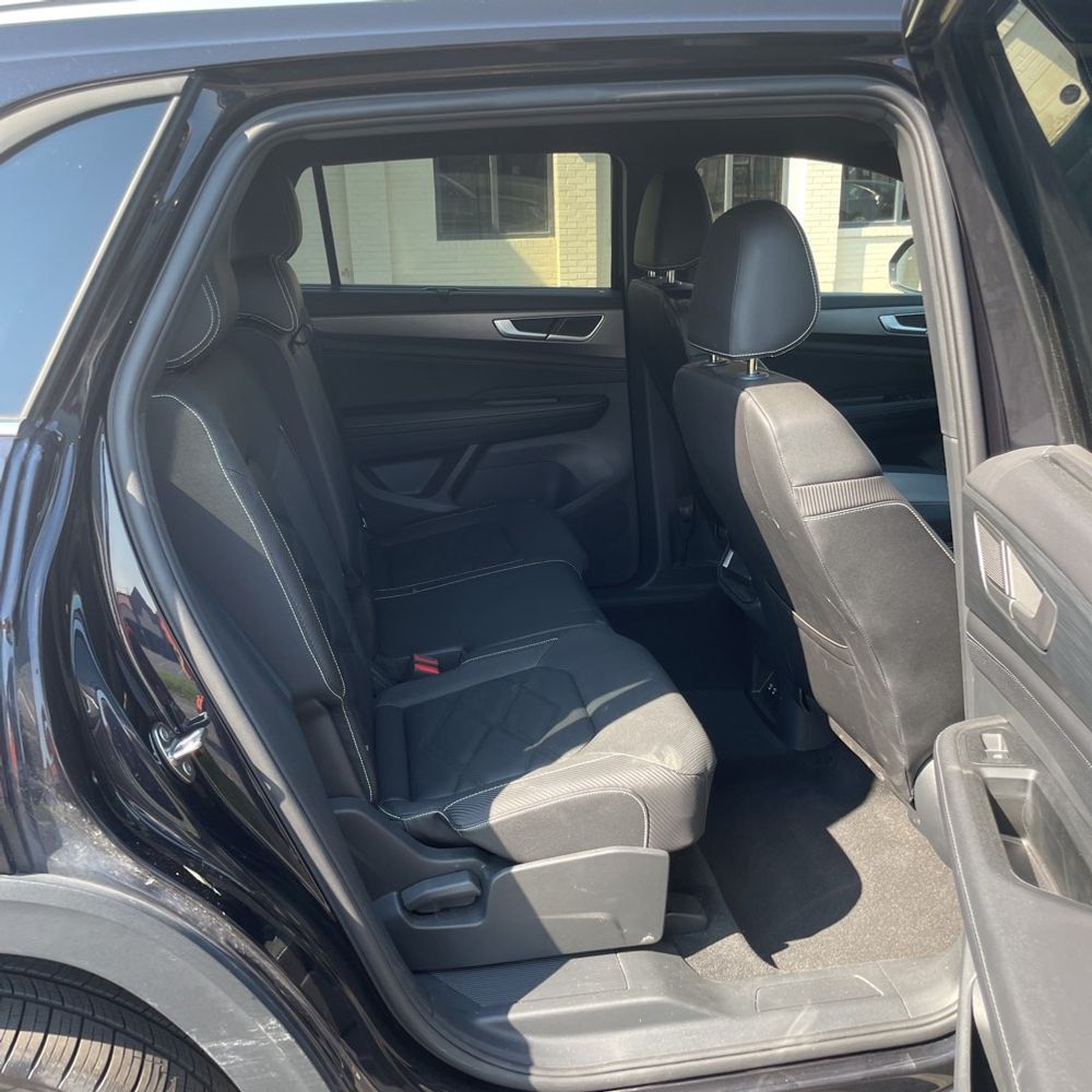 2025 Volkswagen Atlas Cross Sport SE