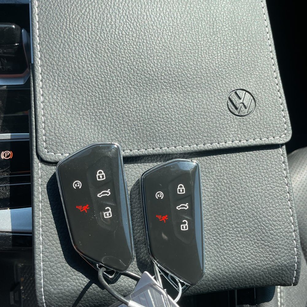 2025 Volkswagen Atlas Cross Sport SE