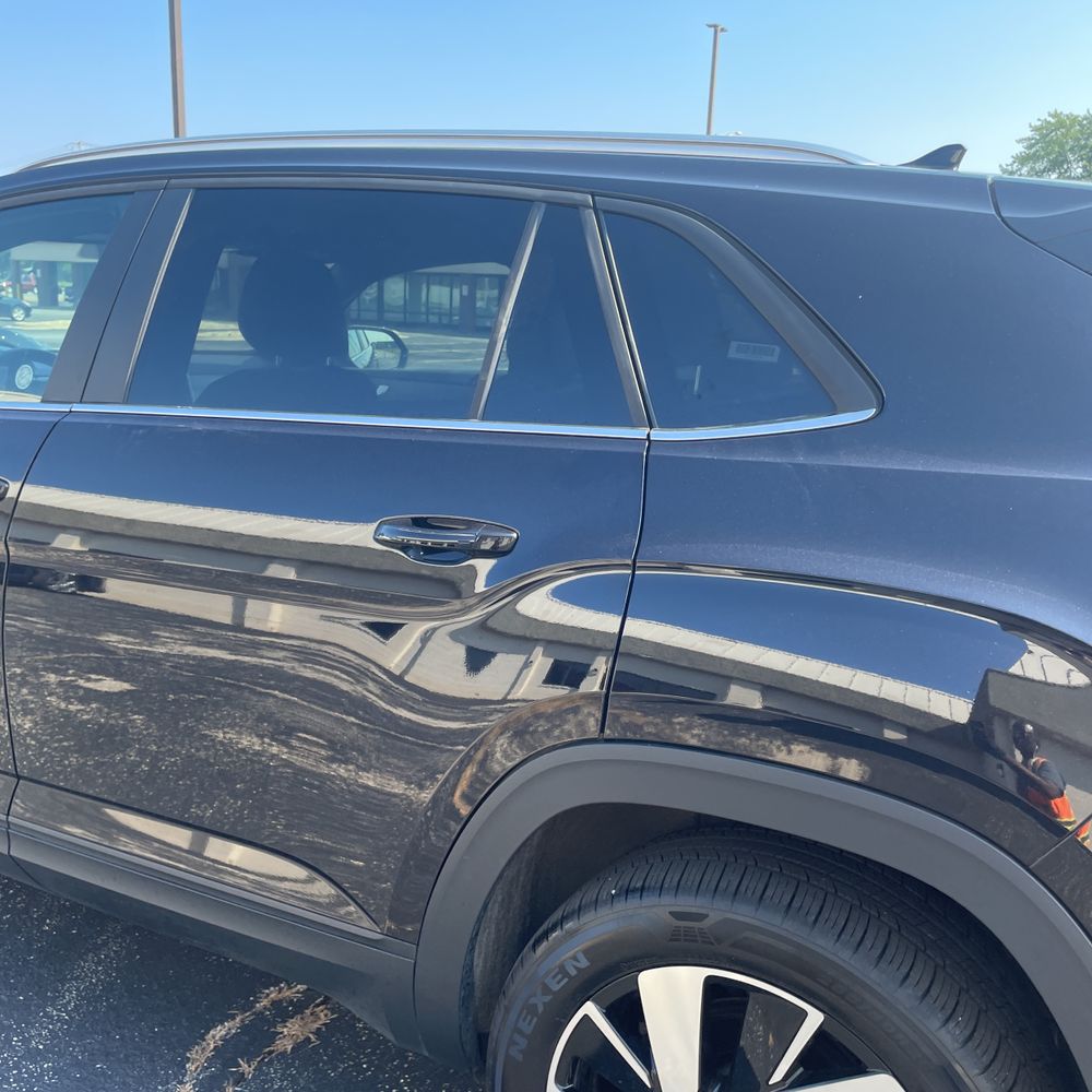 2025 Volkswagen Atlas Cross Sport SE