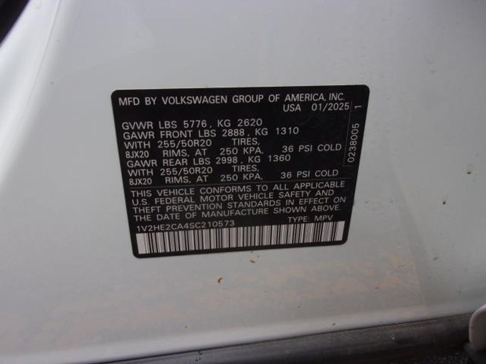 2025 Volkswagen Atlas Cross Sport 2.0T SE w/Technology
