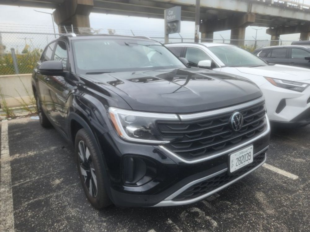 2025 Volkswagen Atlas Cross Sport 2.0T SE w/Technology