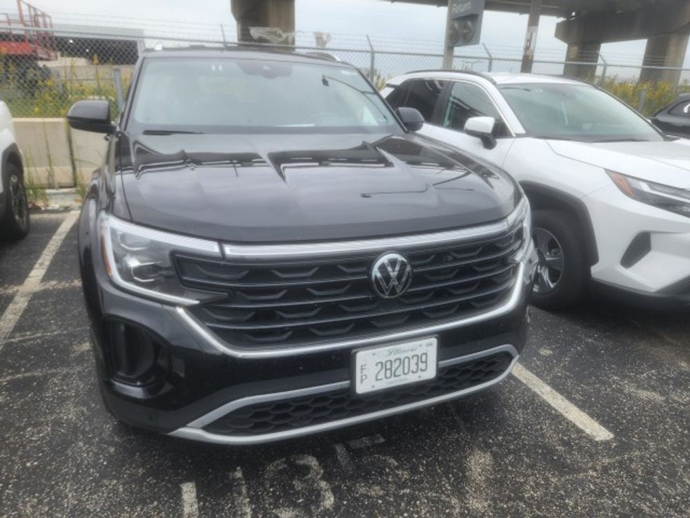 2025 Volkswagen Atlas Cross Sport 2.0T SE w/Technology