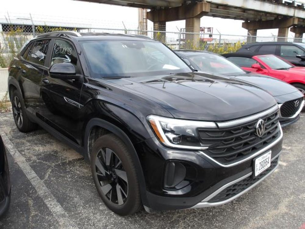 2025 Volkswagen Atlas Cross Sport 2.0T SE w/Technology