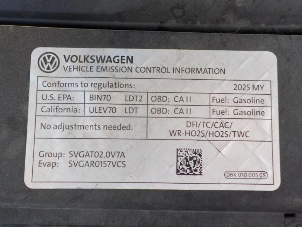 2025 Volkswagen Atlas 2.0T SE w/Technology