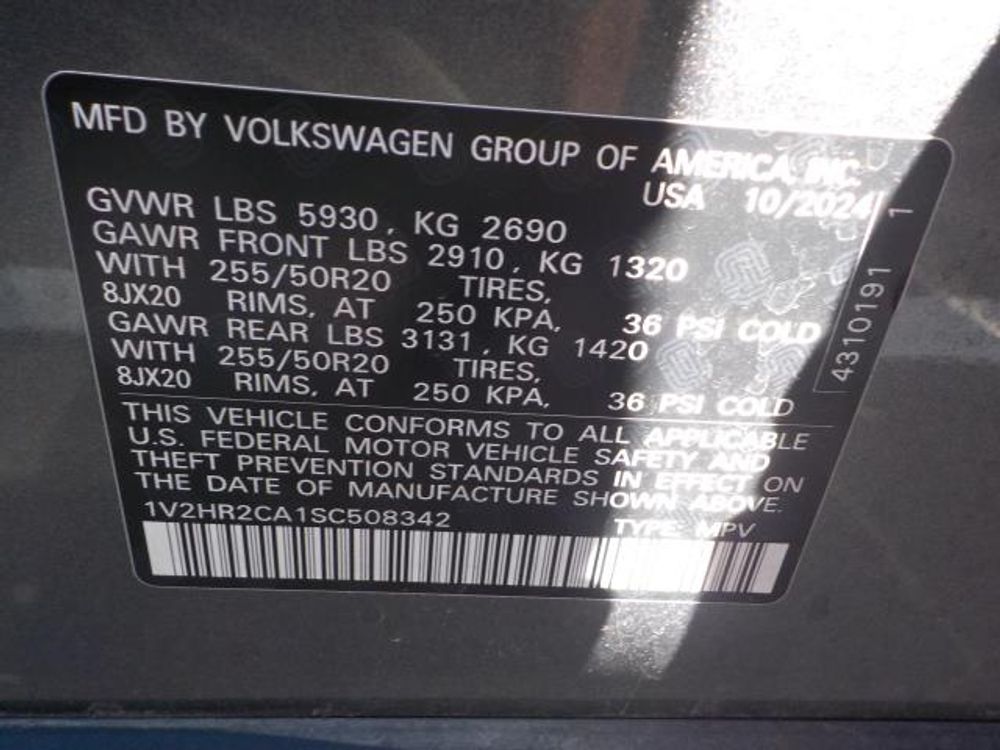 2025 Volkswagen Atlas 2.0T SE w/Technology