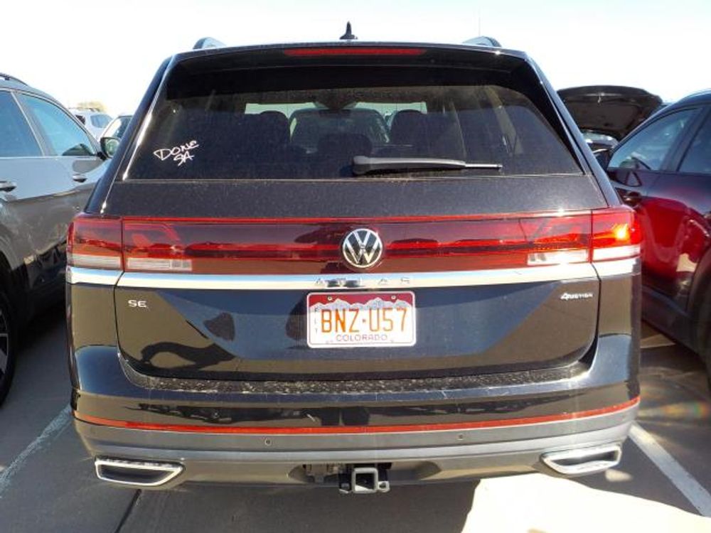 2025 Volkswagen Atlas 2.0T SE w/Technology