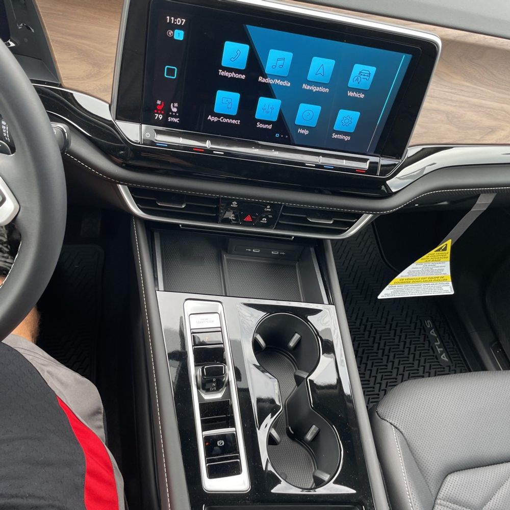 2024 Volkswagen Atlas SE 4Motion