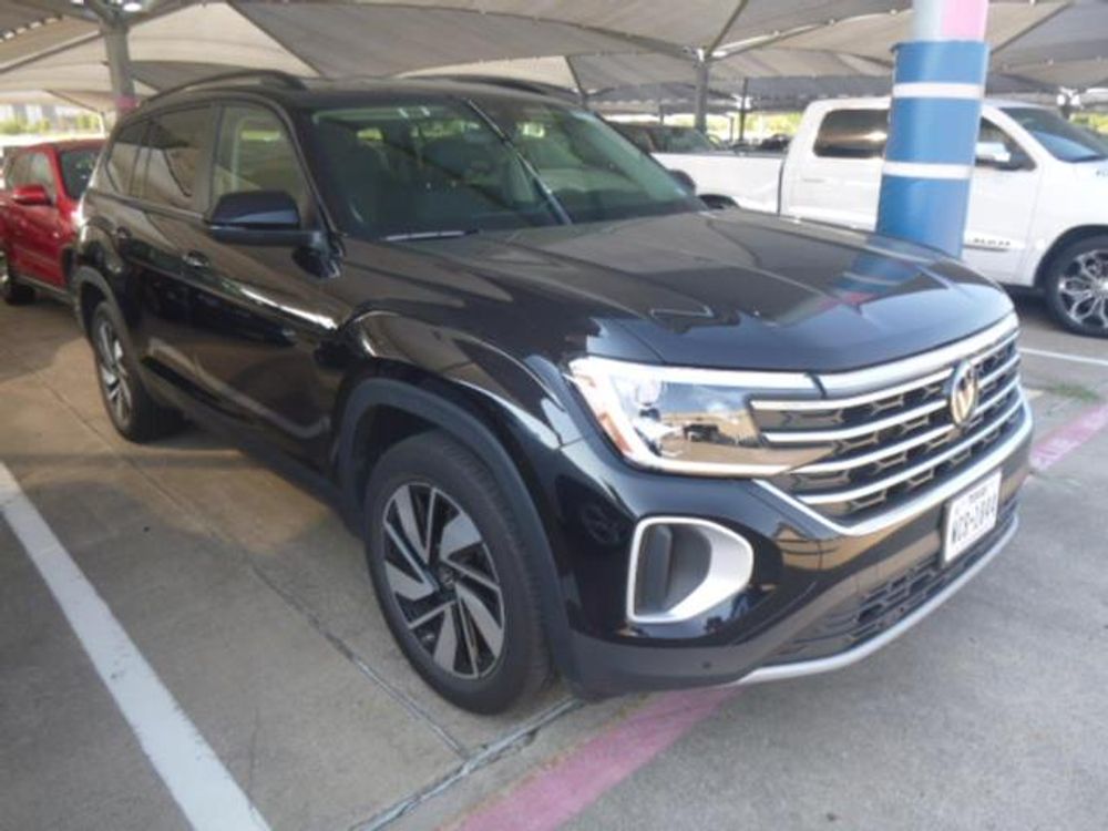 2025 Volkswagen Atlas 2.0T SE