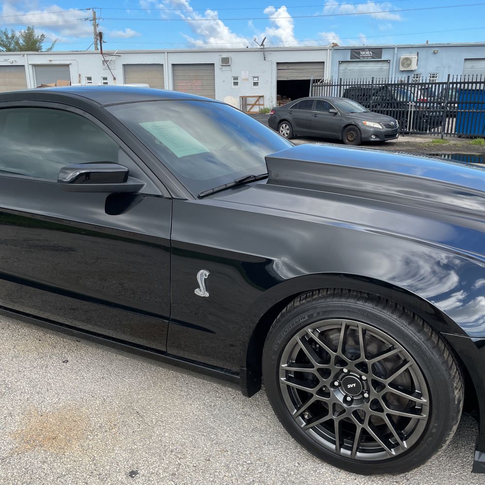 2013 Ford Shelby GT500 Base