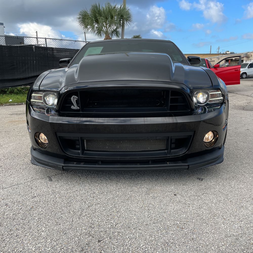 2013 Ford Shelby GT500 Base
