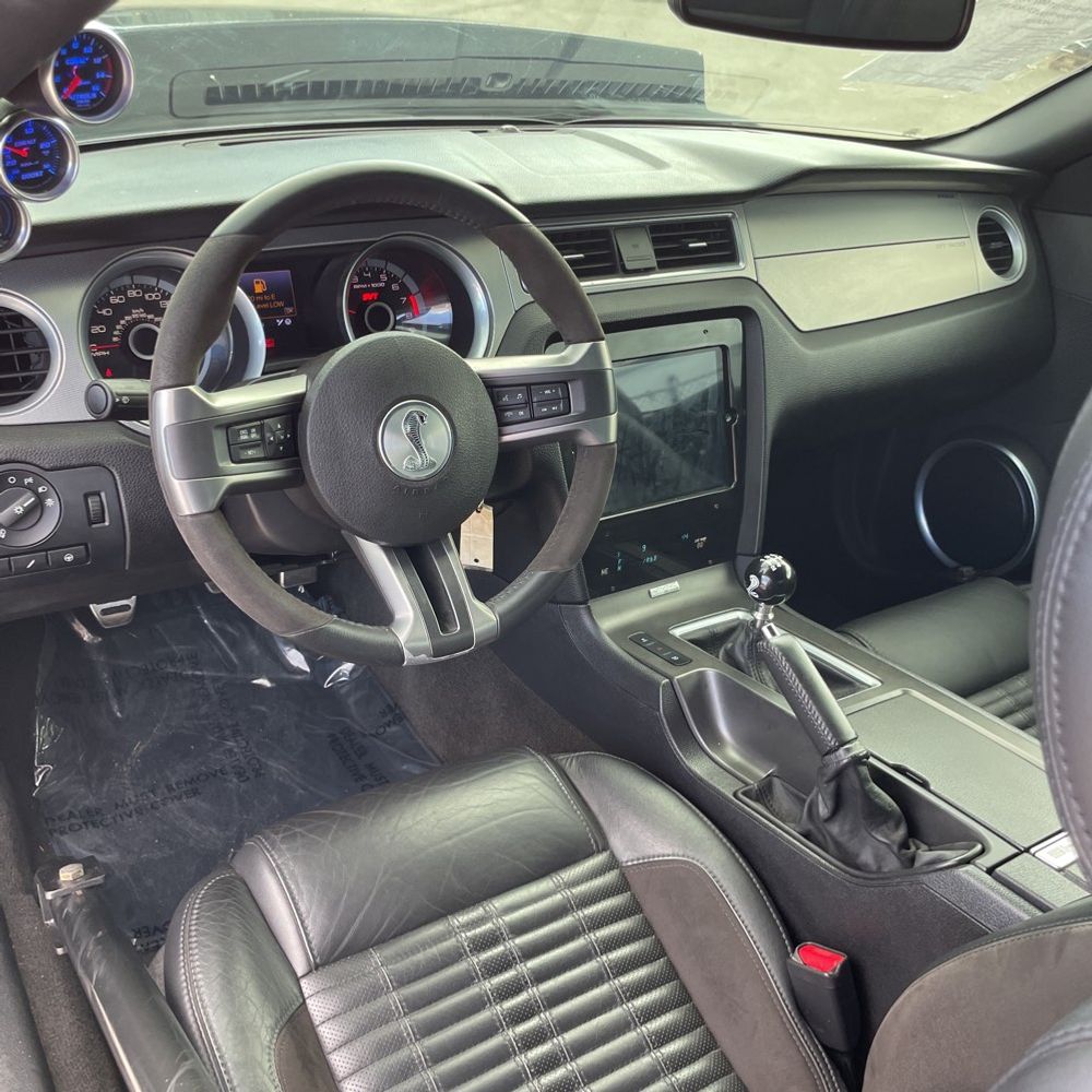 2013 Ford Shelby GT500 Base