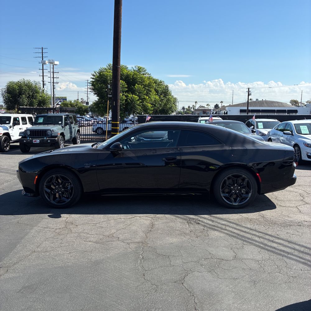 2025 Dodge Charger Daytona EV R/T