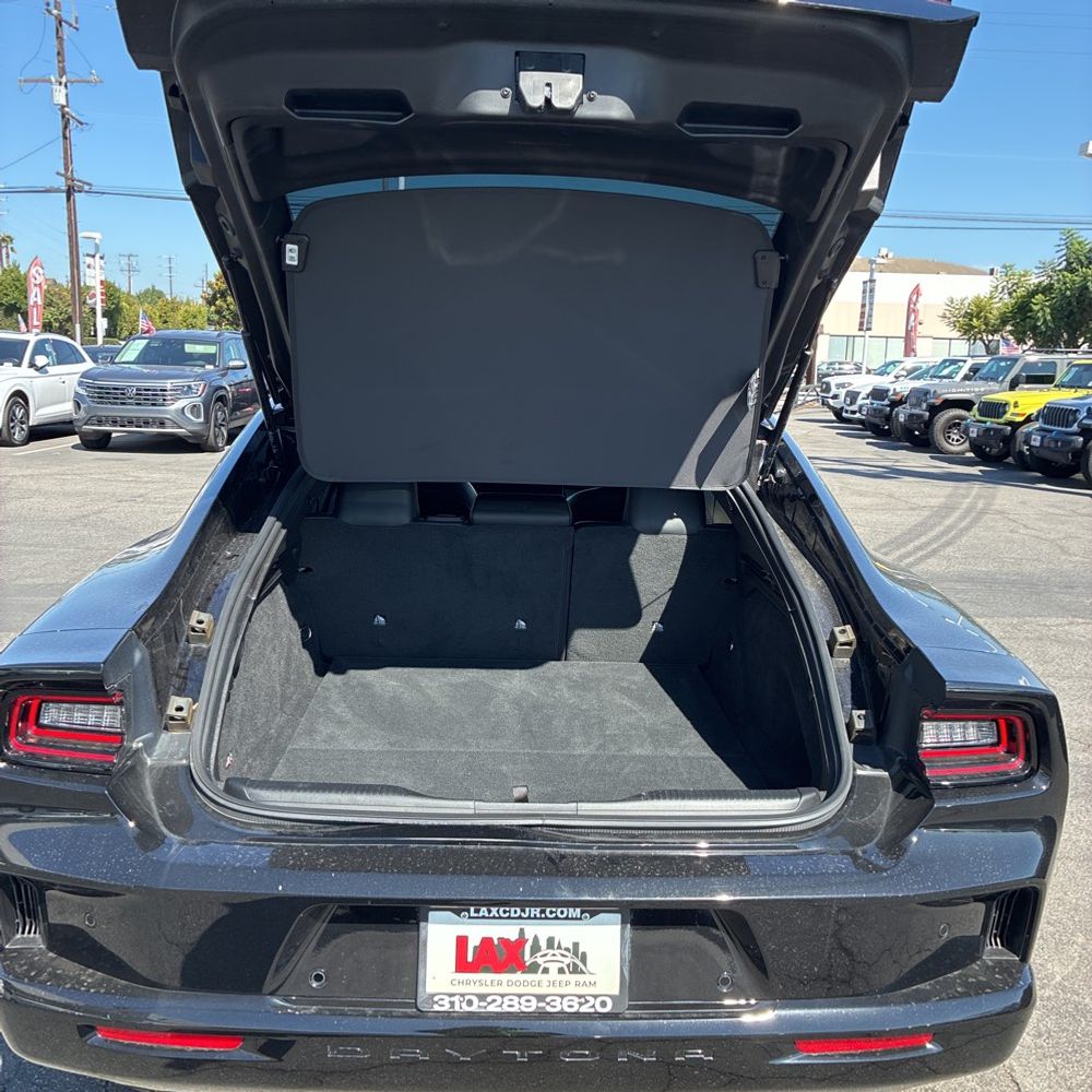 2025 Dodge Charger Daytona EV R/T