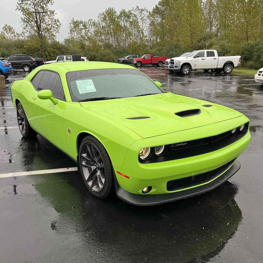 2023 Dodge Challenger R/T SCAT PACK