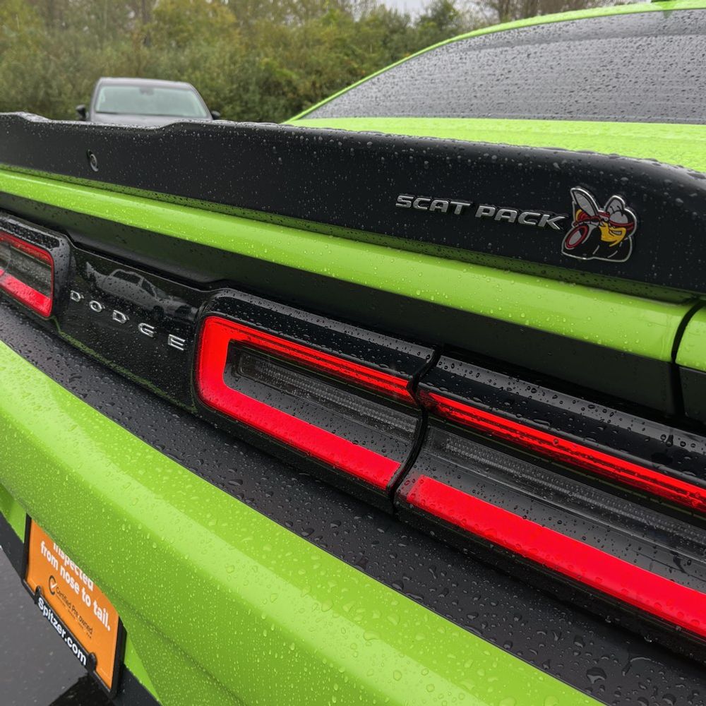 2023 Dodge Challenger R/T SCAT PACK