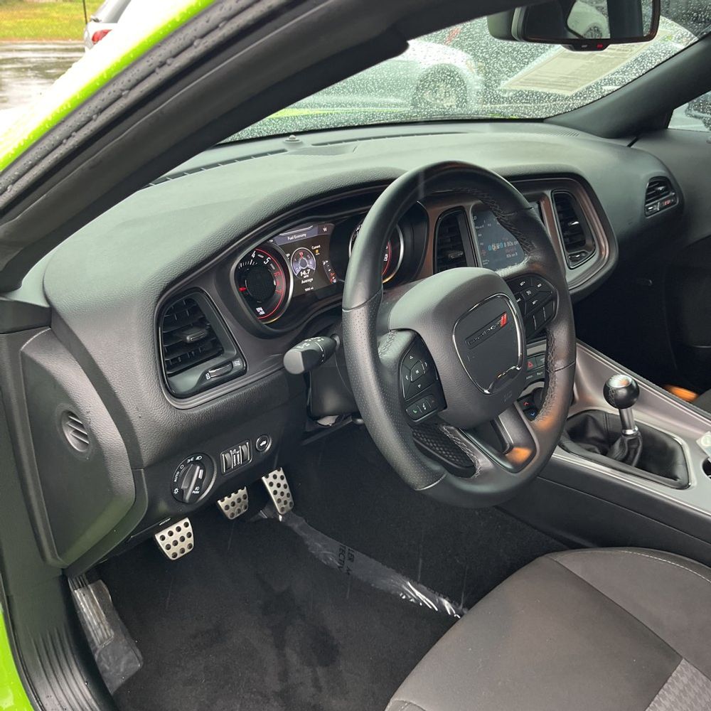2023 Dodge Challenger R/T SCAT PACK
