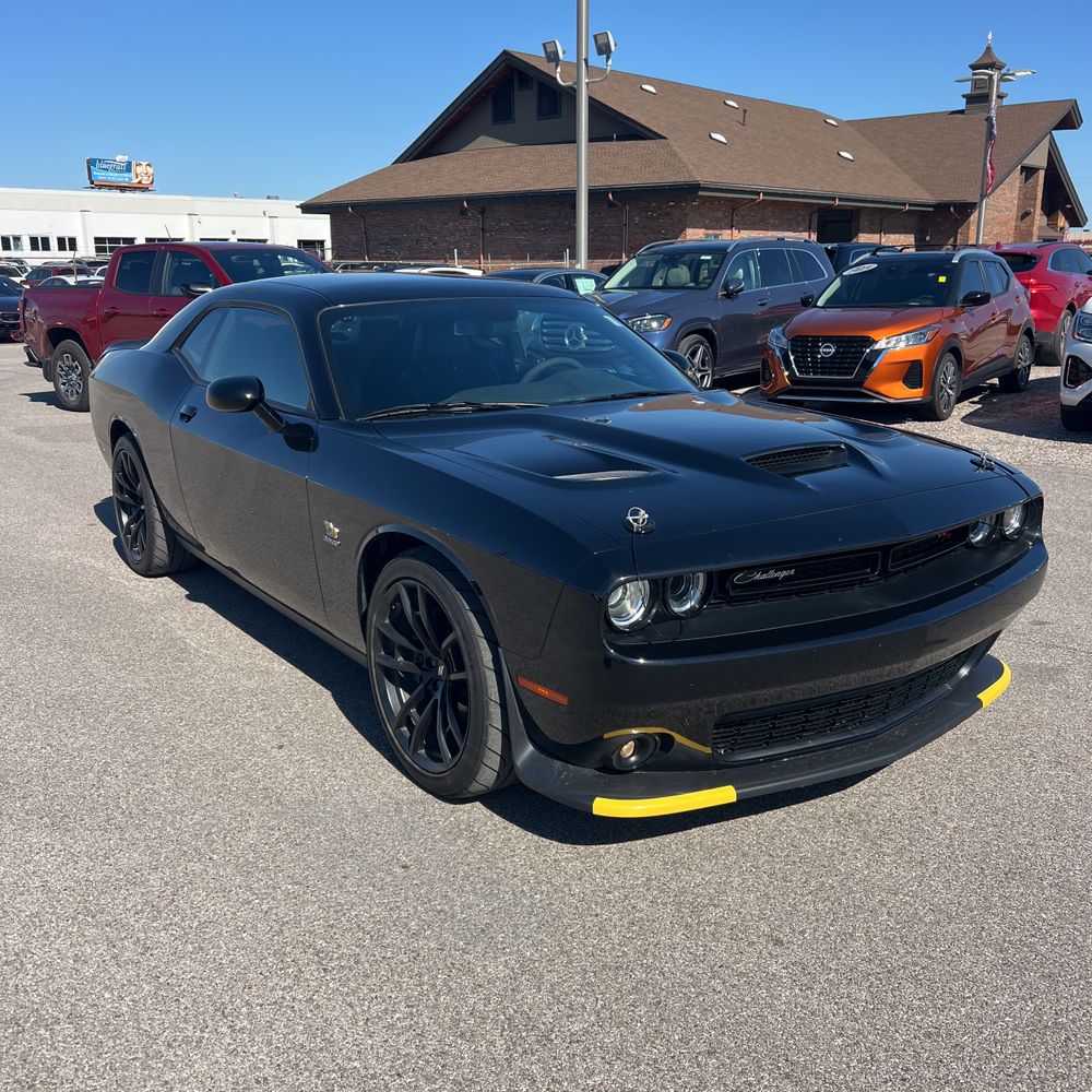 2023 Dodge Challenger R/T SCAT PACK