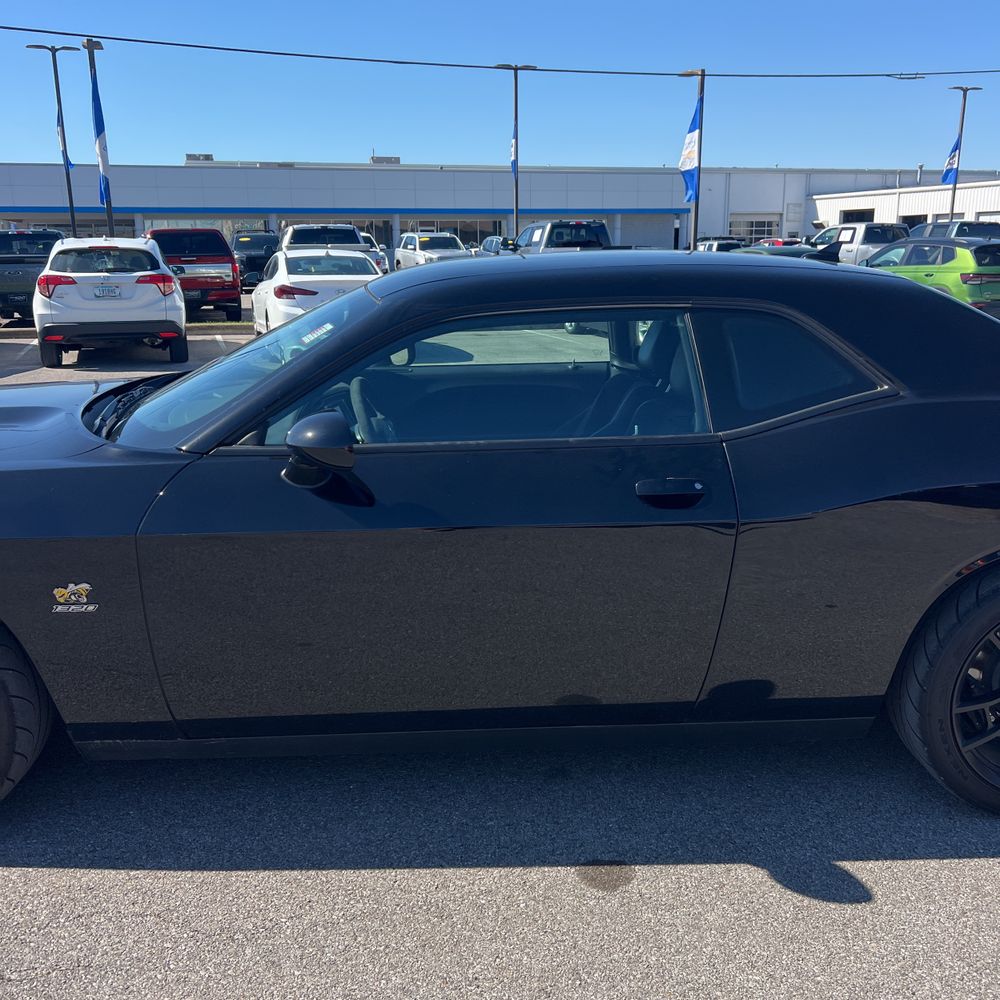2023 Dodge Challenger R/T SCAT PACK