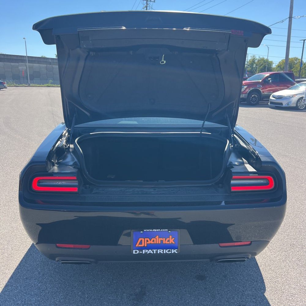 2023 Dodge Challenger R/T SCAT PACK