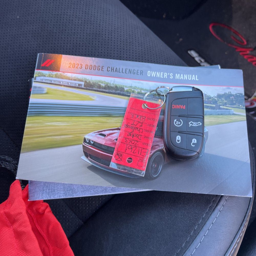 2023 Dodge Challenger R/T SCAT PACK