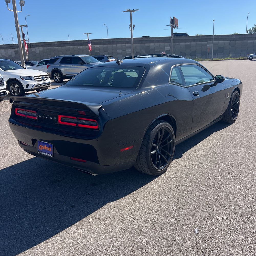 2023 Dodge Challenger R/T SCAT PACK