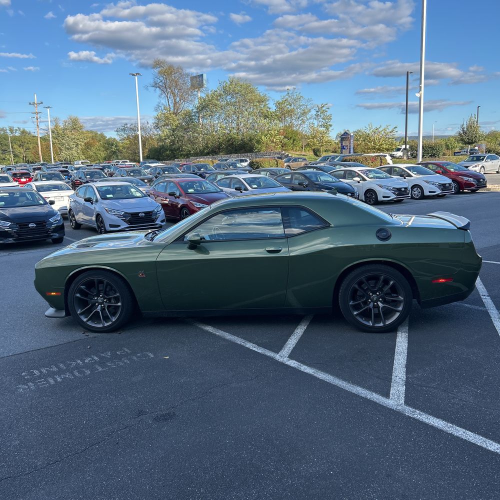 2023 Dodge Challenger R/T SCAT PACK