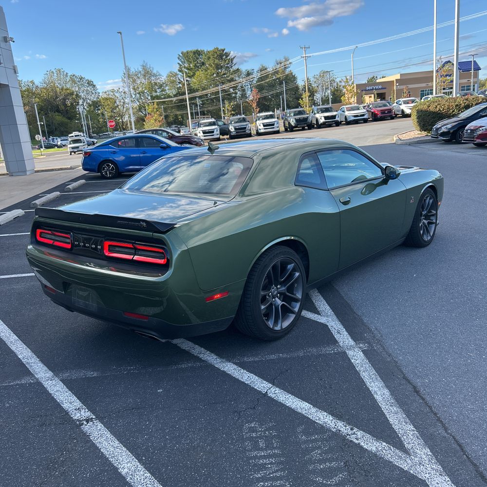 2023 Dodge Challenger R/T SCAT PACK