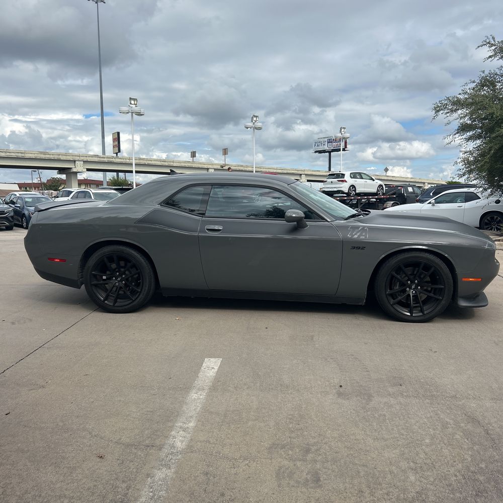 2023 Dodge Challenger R/T SCAT PACK