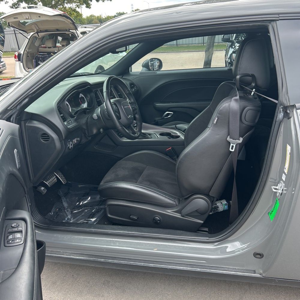 2023 Dodge Challenger R/T SCAT PACK