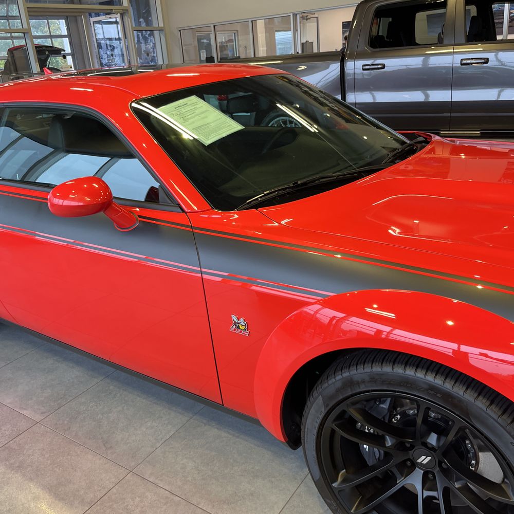 2023 Dodge Challenger R/T SCAT PACK