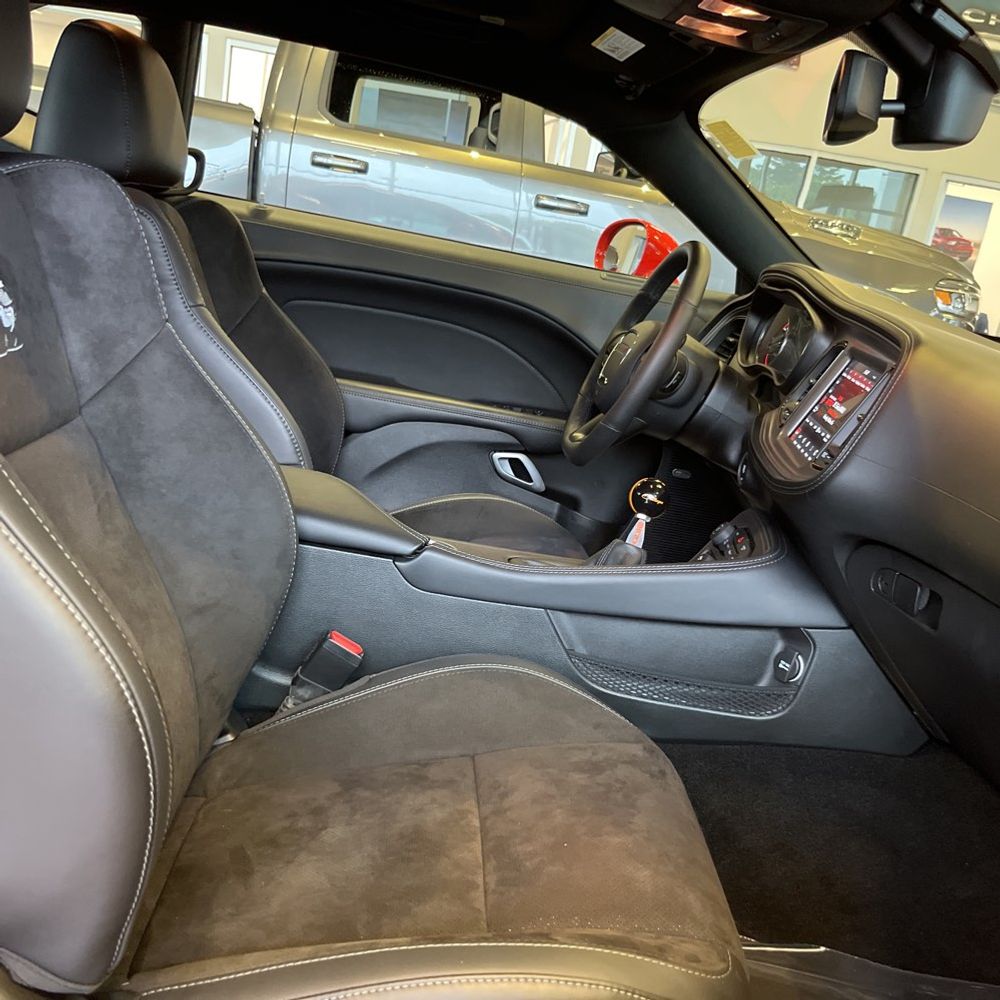 2023 Dodge Challenger R/T SCAT PACK