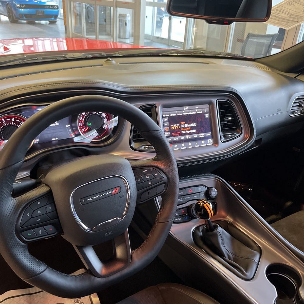 2023 Dodge Challenger R/T SCAT PACK
