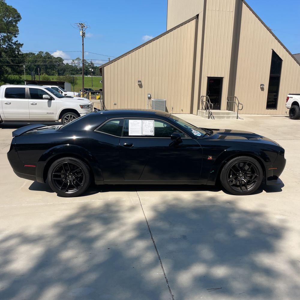 2022 Dodge Challenger R/T SCAT PACK