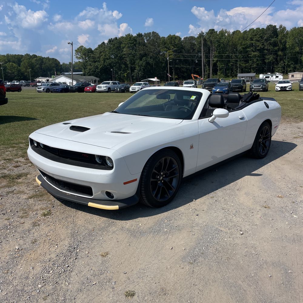 2023 Dodge Challenger R/T SCAT PACK