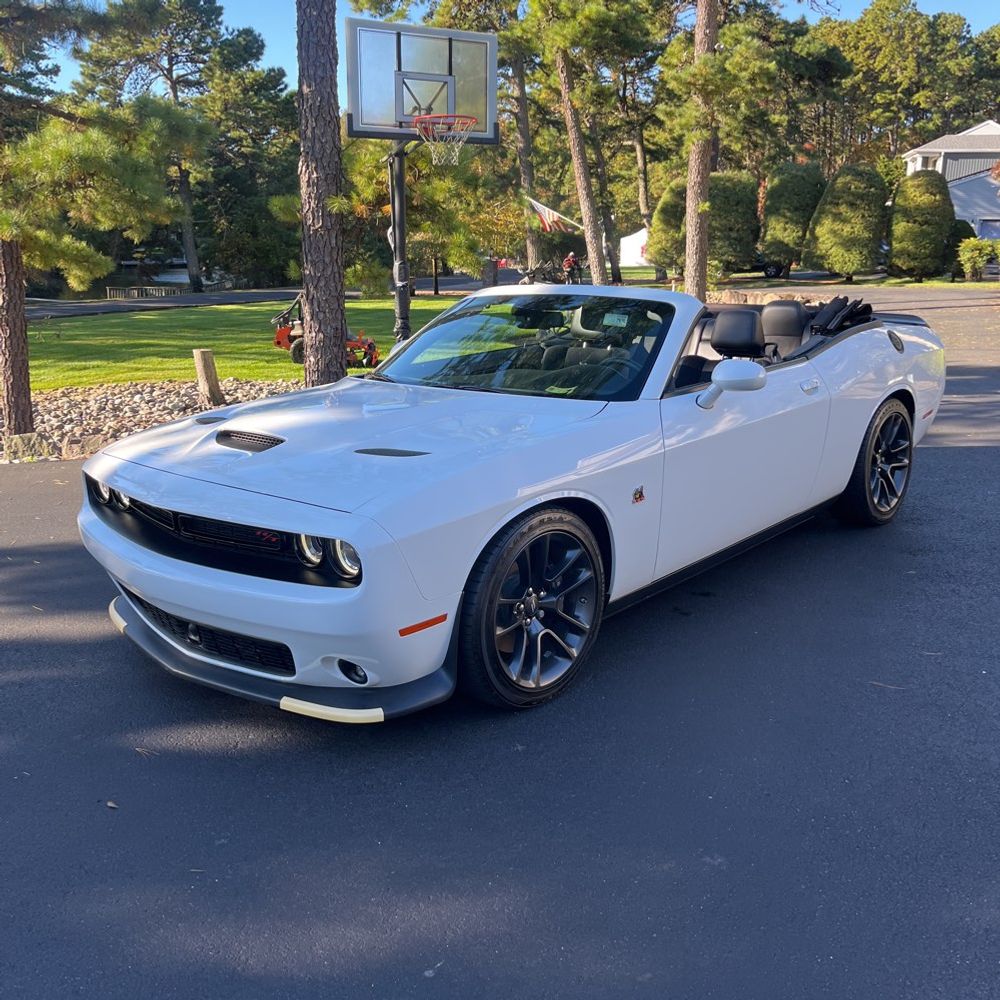 2023 Dodge Challenger R/T SCAT PACK