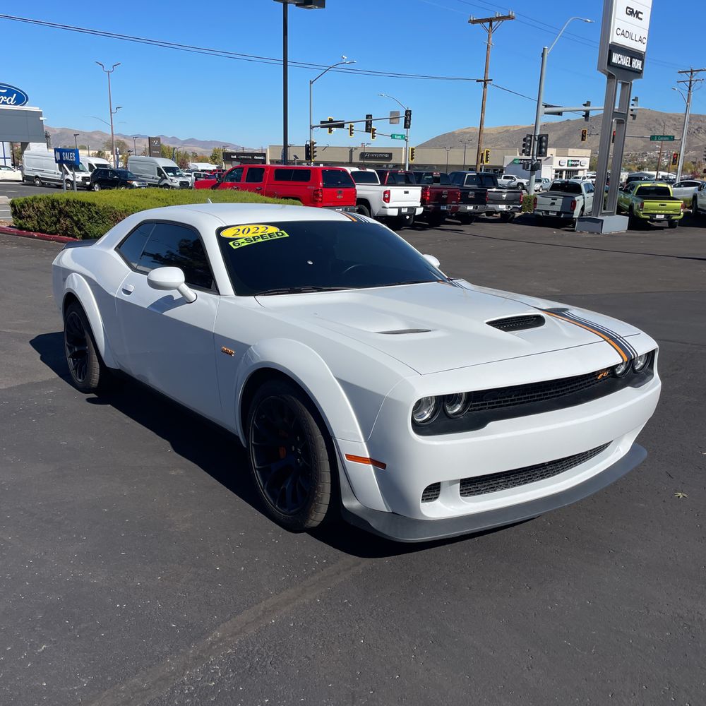 2022 Dodge Challenger R/T SCAT PACK